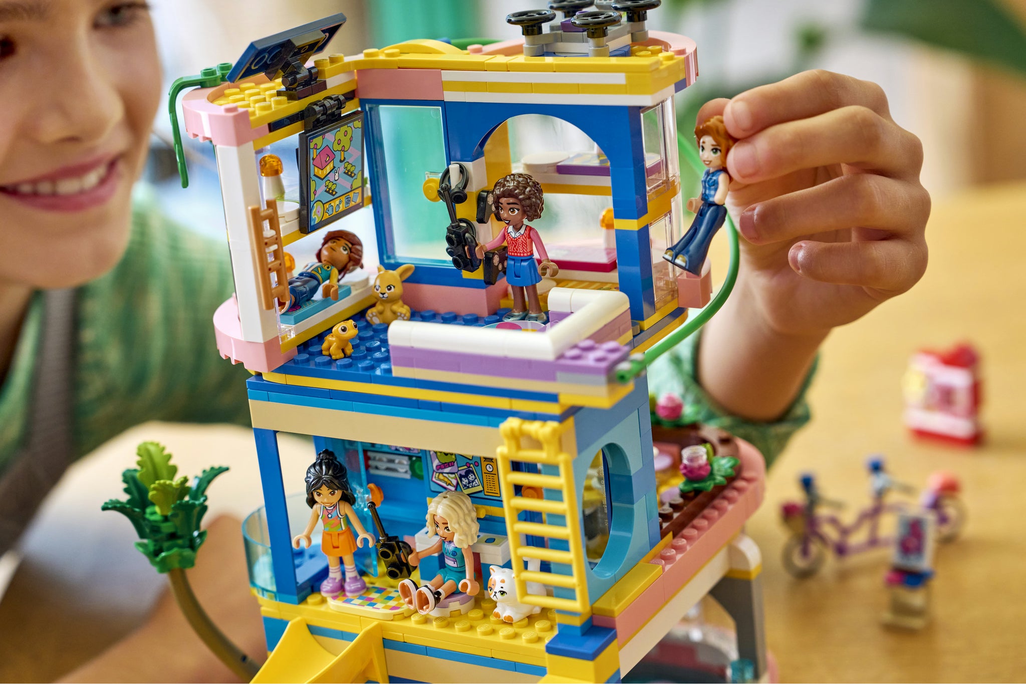 LEGO® Friends Heartlake City Friends Club House Toy 42689 – lego